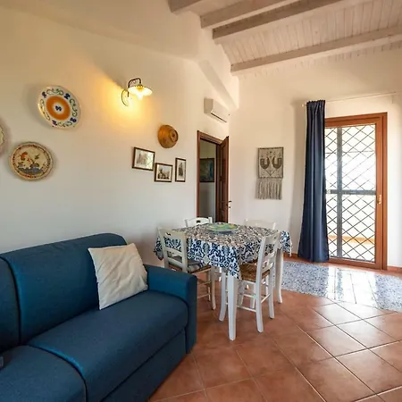 Il Gelso E L'ulivo In L'ulivo * Noto